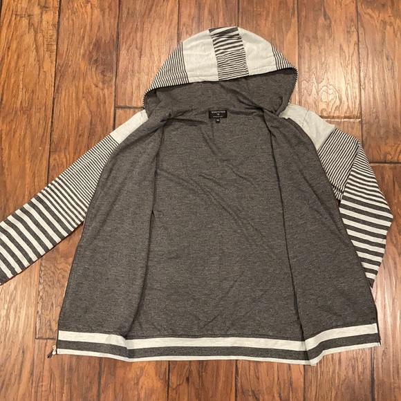 7 DIAMONDS striped zip up hoodie Size M EUC - Picture 8 of 14